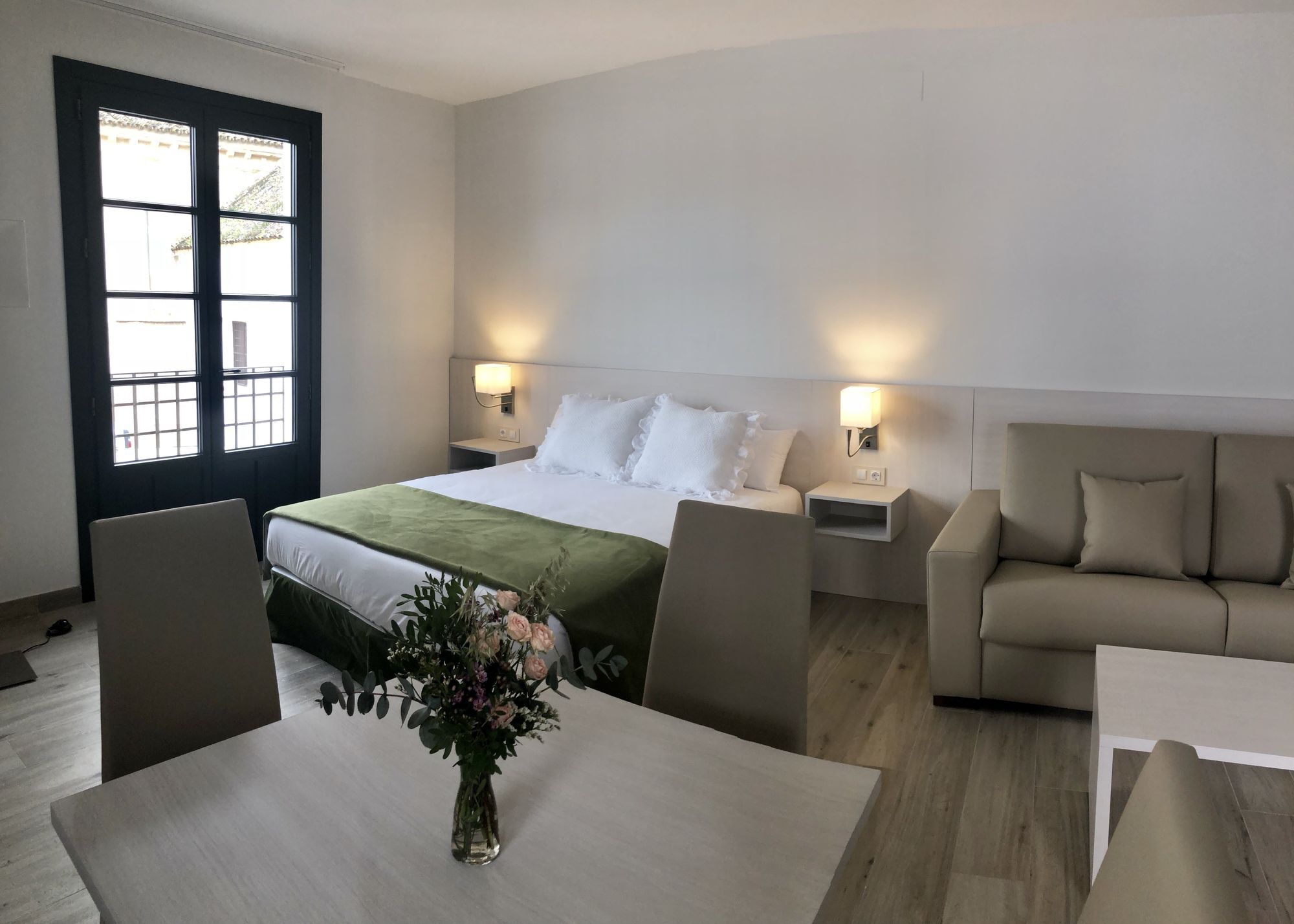 Suites La Posada De Pilar Кордова Екстер'єр фото